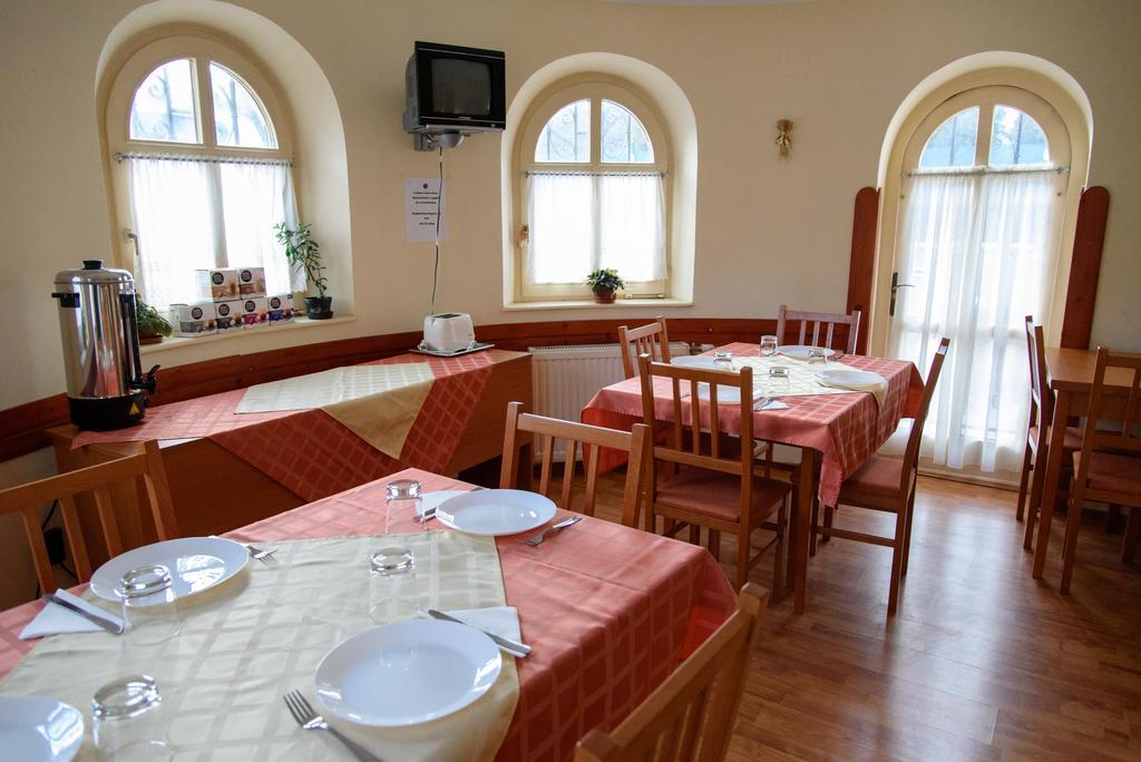 Anna Panzio Bed and Breakfast Sopron Esterno foto